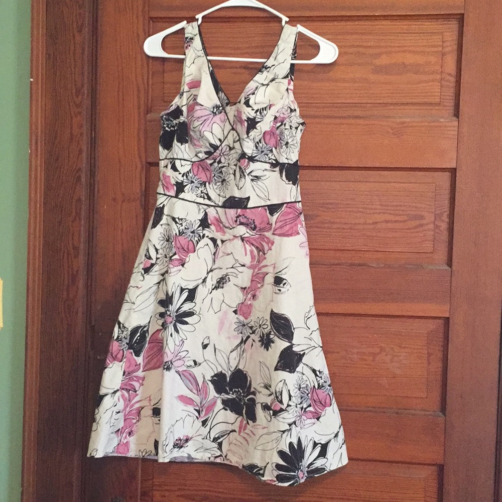 🤩 4/$25 Charlotte Russe floral print dress